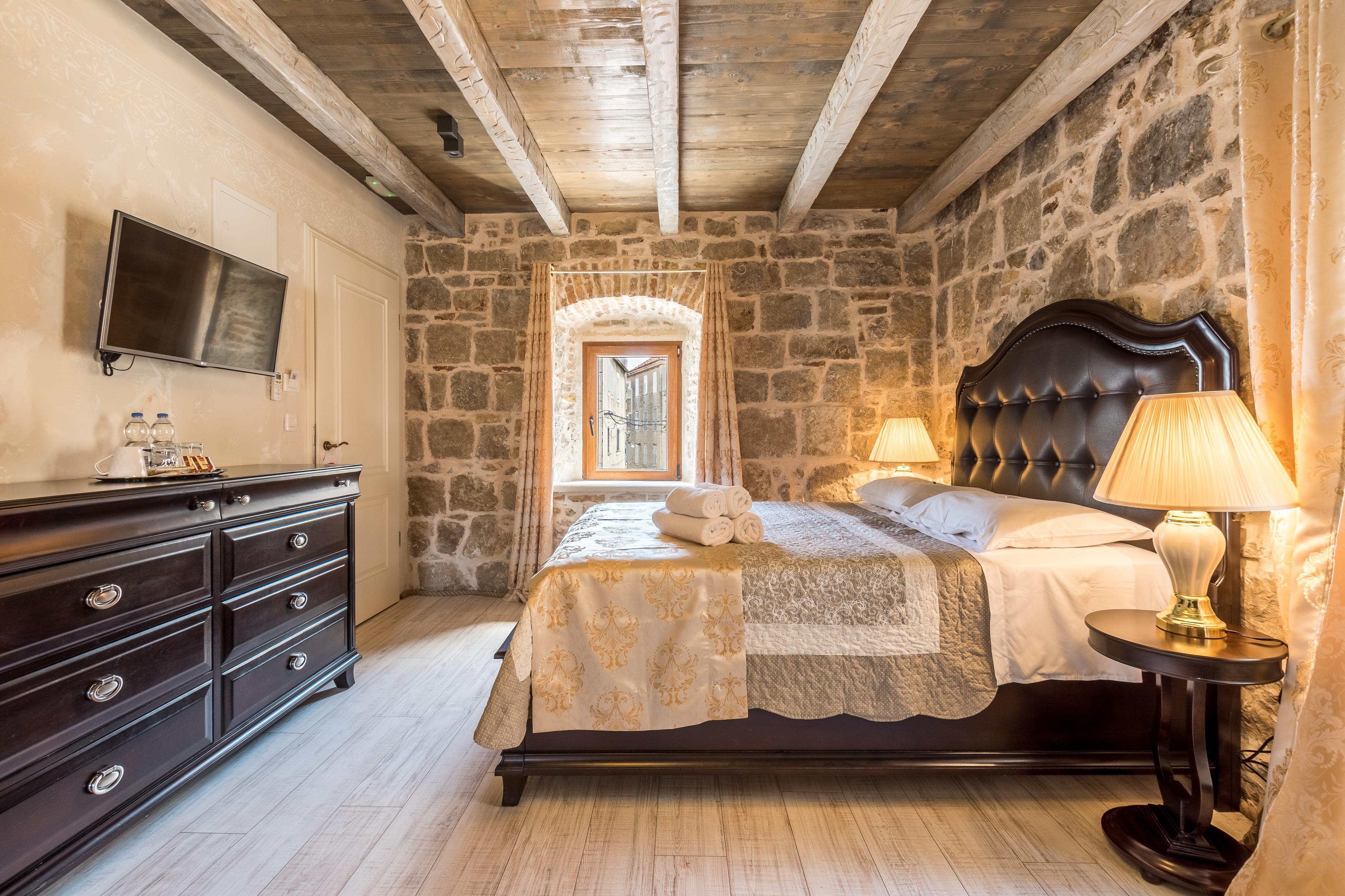 Heritage Palace Varos - Mag Quaint & Elegant Boutique Hotels Сплит Екстериор снимка