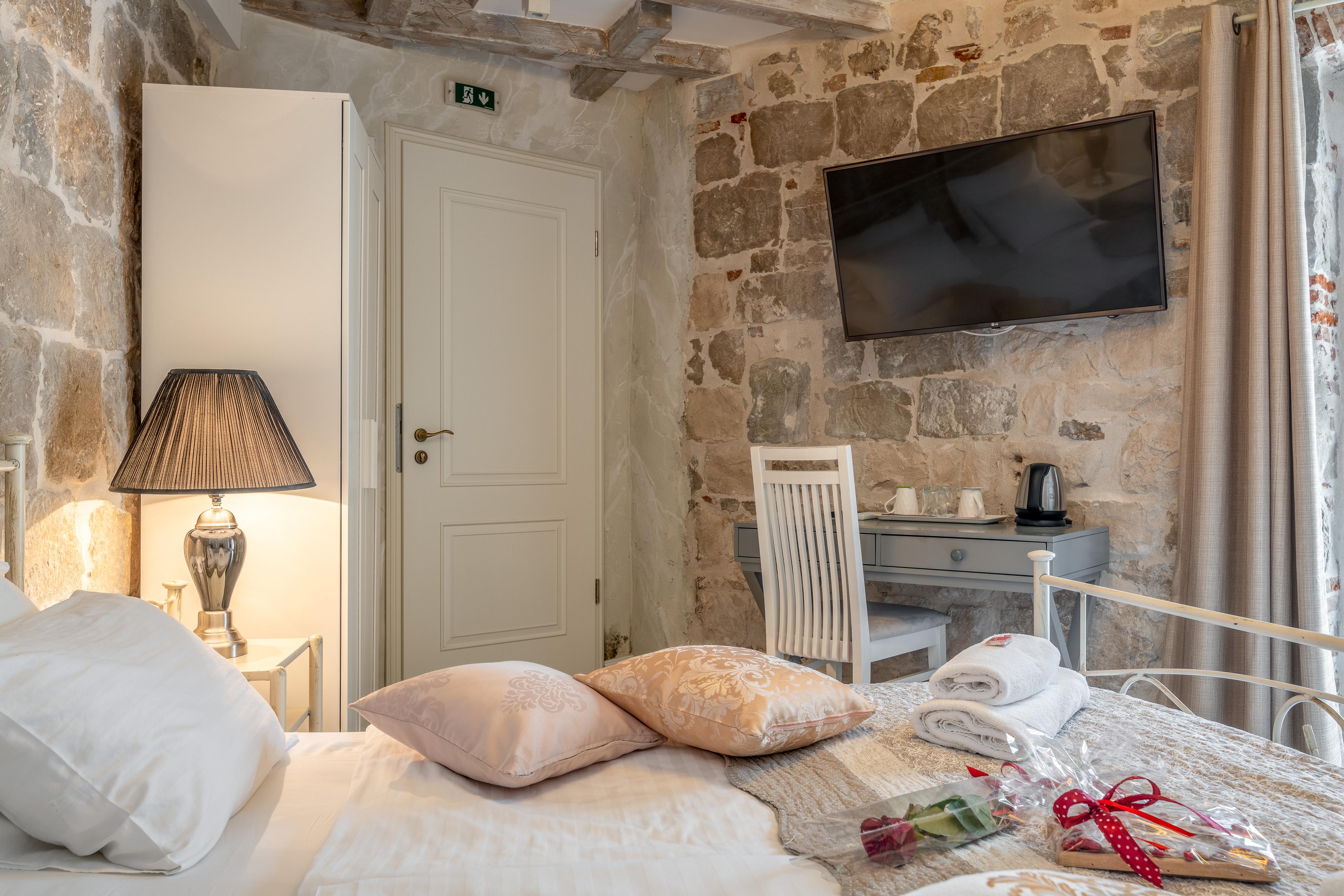 Heritage Palace Varos - Mag Quaint & Elegant Boutique Hotels Сплит Екстериор снимка