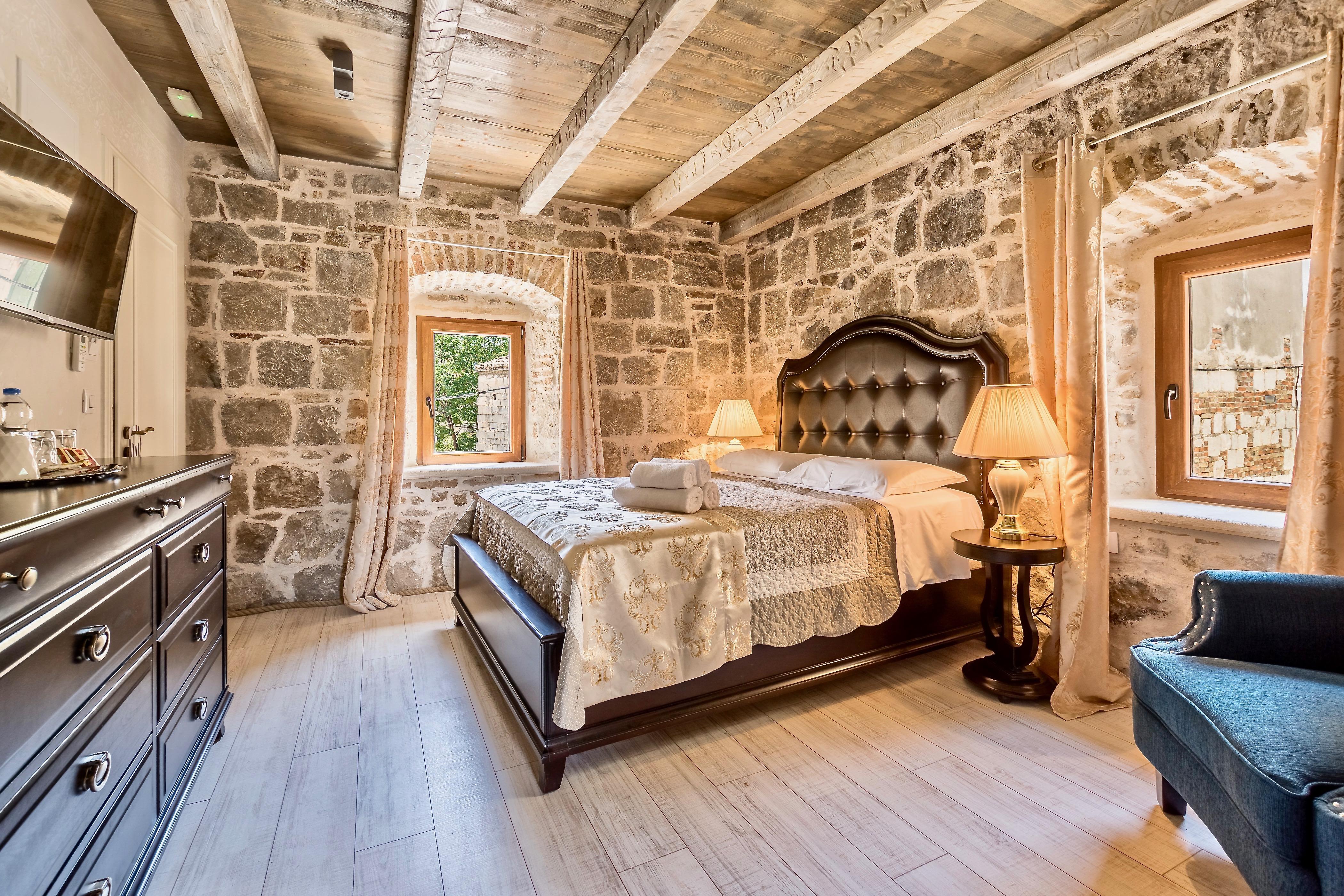 Heritage Palace Varos - Mag Quaint & Elegant Boutique Hotels Сплит Екстериор снимка