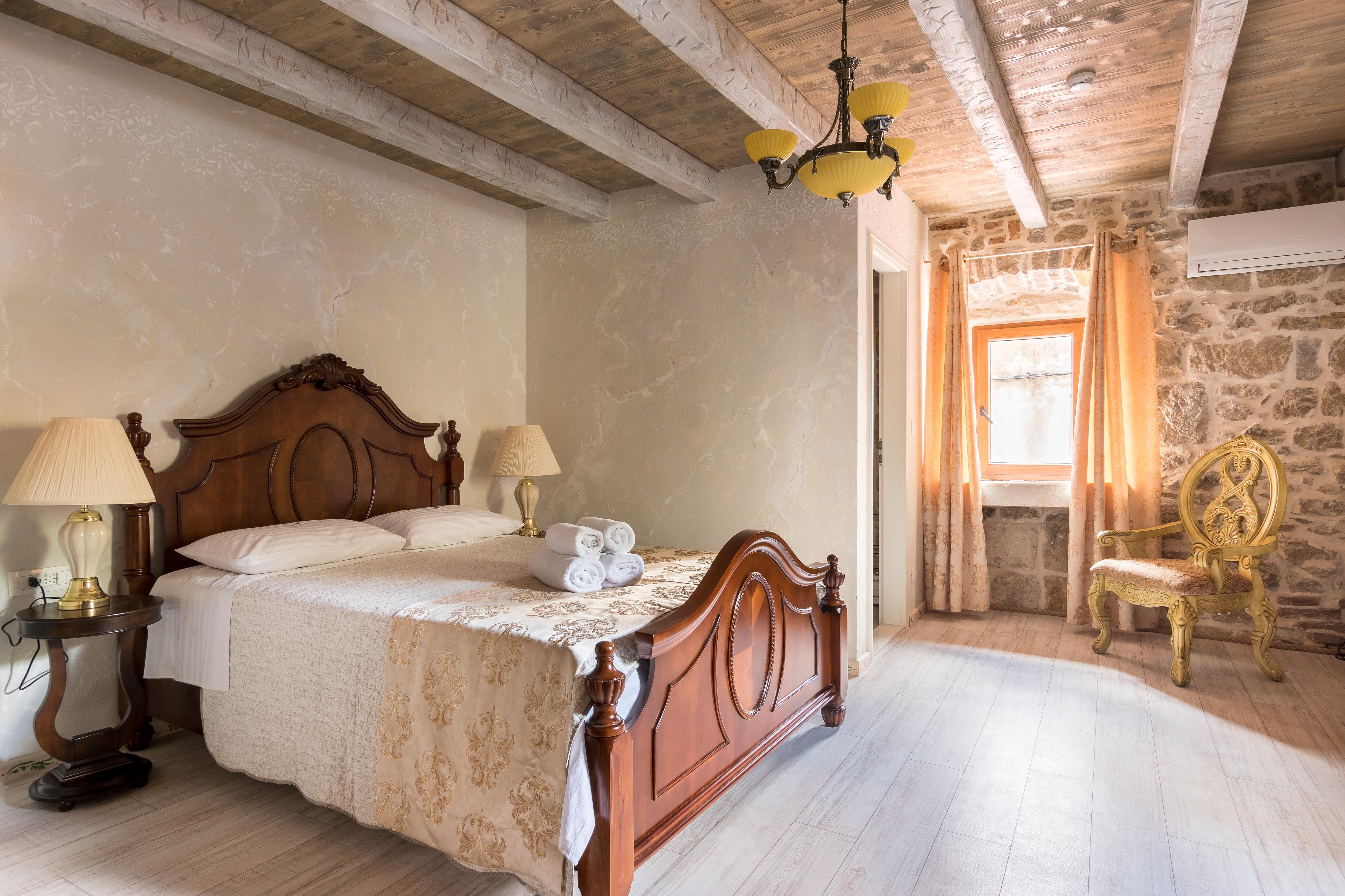 Heritage Palace Varos - Mag Quaint & Elegant Boutique Hotels Сплит Екстериор снимка