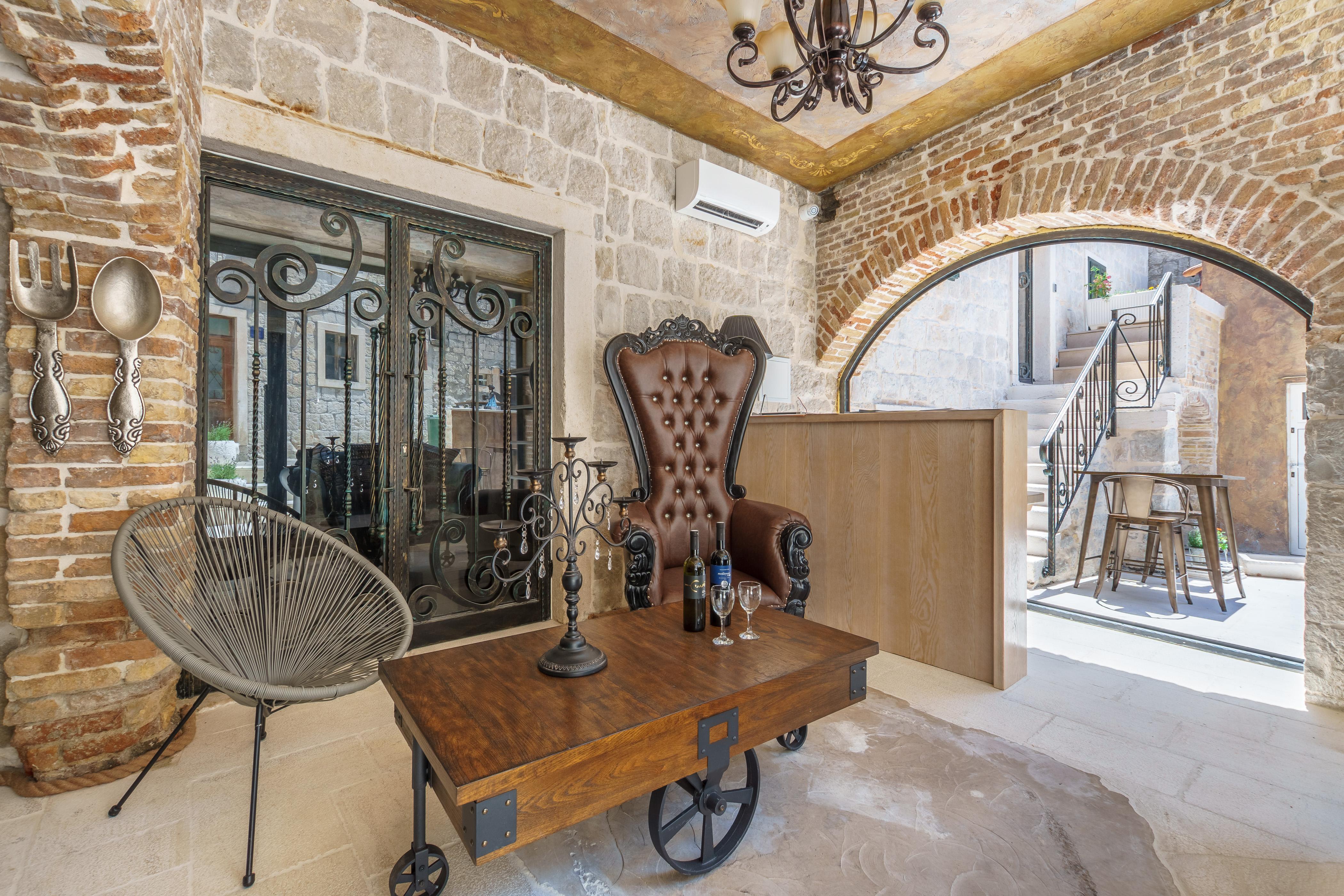 Heritage Palace Varos - Mag Quaint & Elegant Boutique Hotels Сплит Екстериор снимка