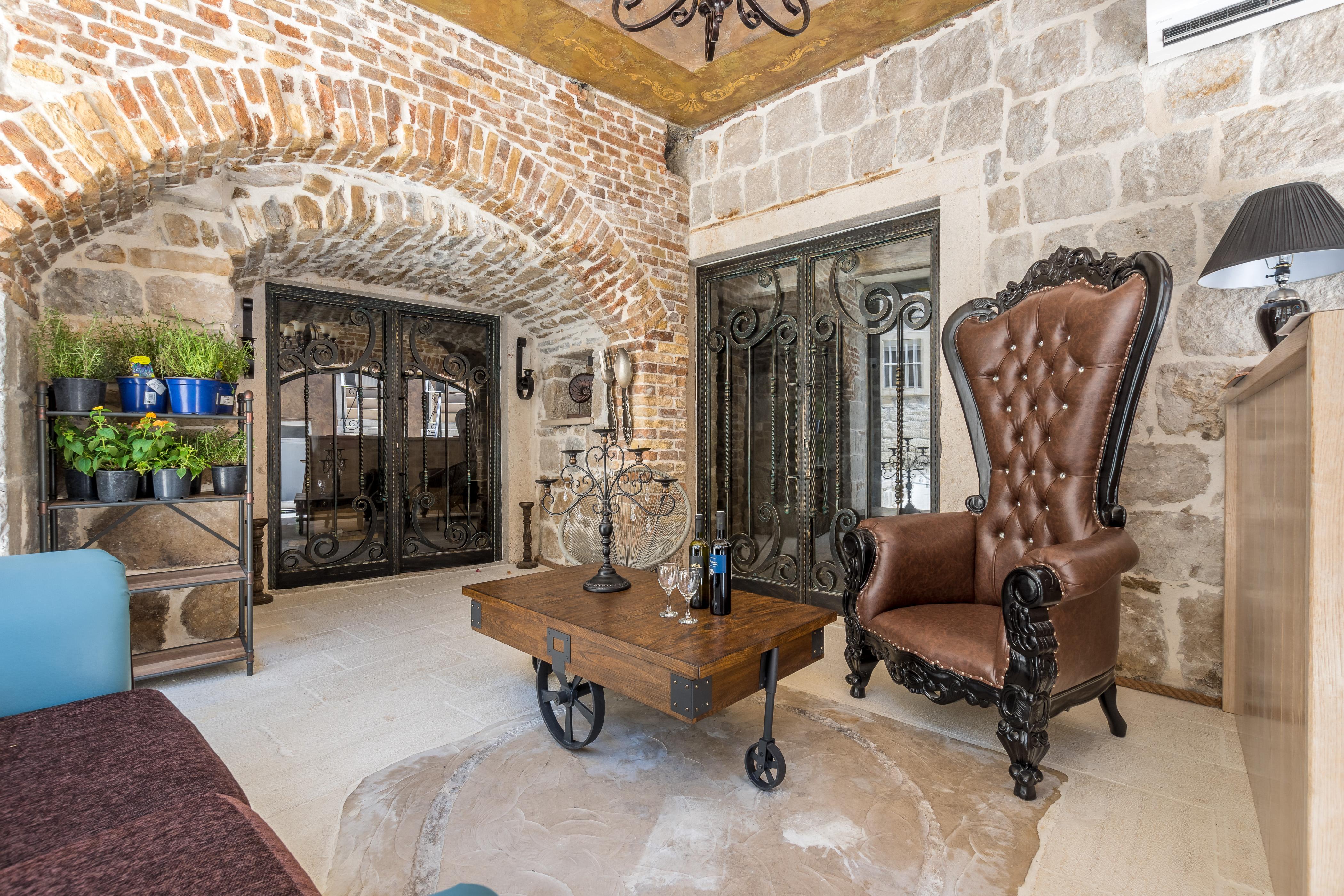 Heritage Palace Varos - Mag Quaint & Elegant Boutique Hotels Сплит Екстериор снимка