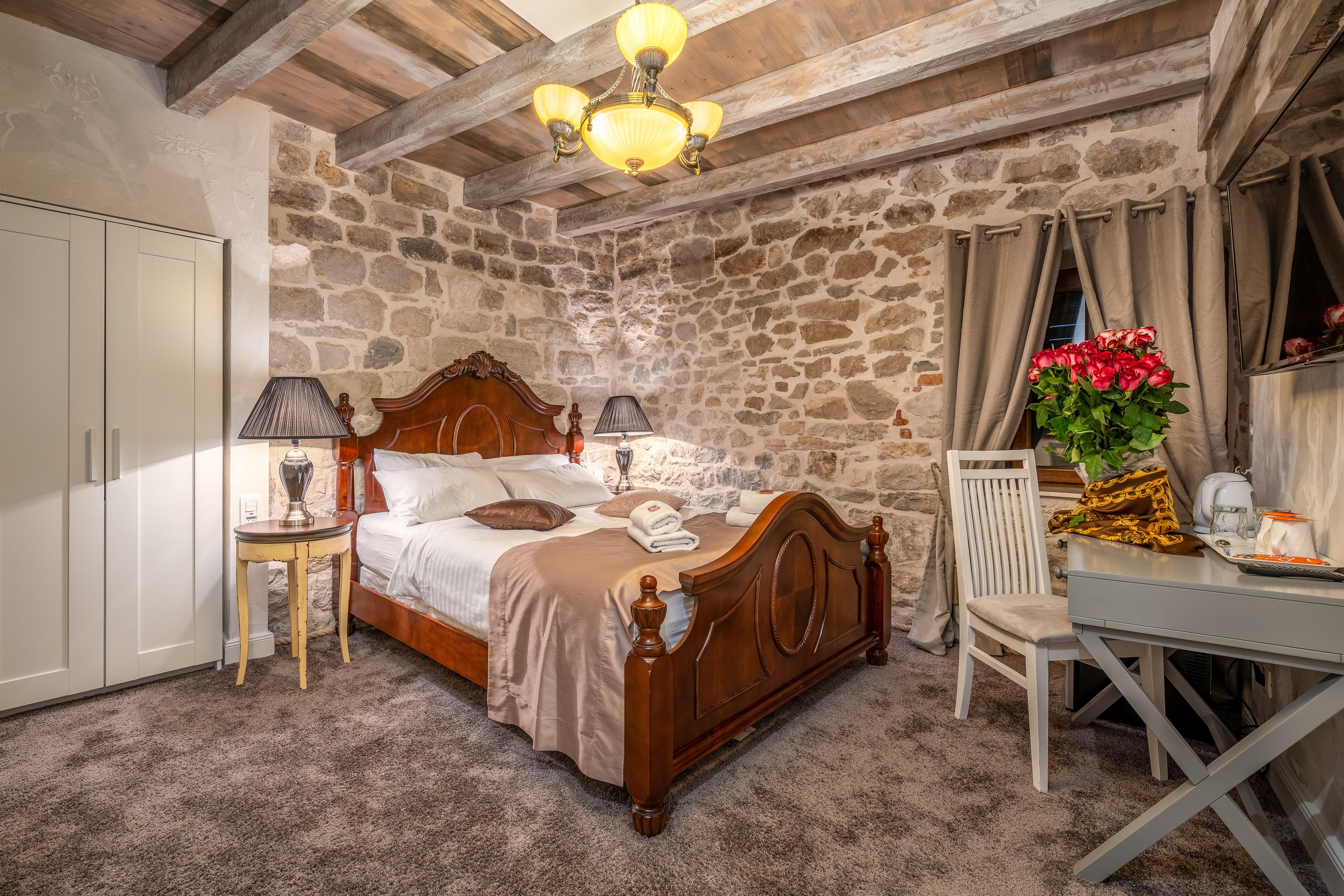 Heritage Palace Varos - Mag Quaint & Elegant Boutique Hotels Сплит Екстериор снимка